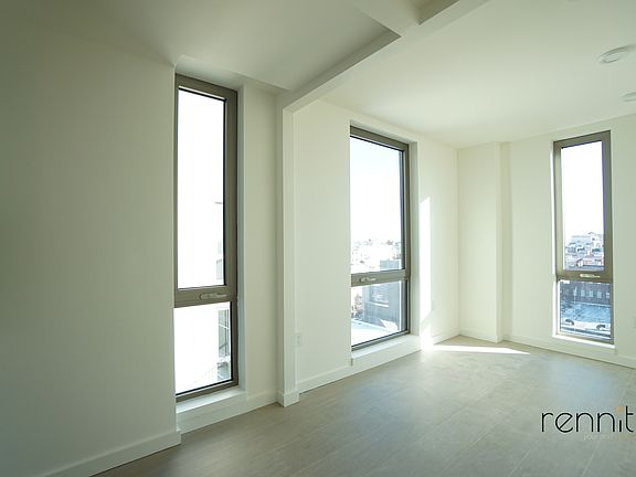 2nd image of 33 Little Nassau St APT 906