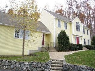 17 Ryan Rd, Shrewsbury, MA 01545