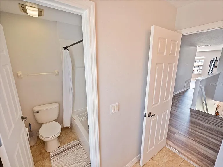 4904 Adair Oak Dr — Photo 8