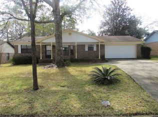 2371 Wintergreen Rd, Tallahassee, FL 32308