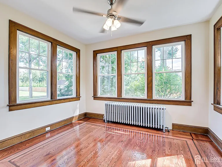 338 Buckelew Ave — Photo 7