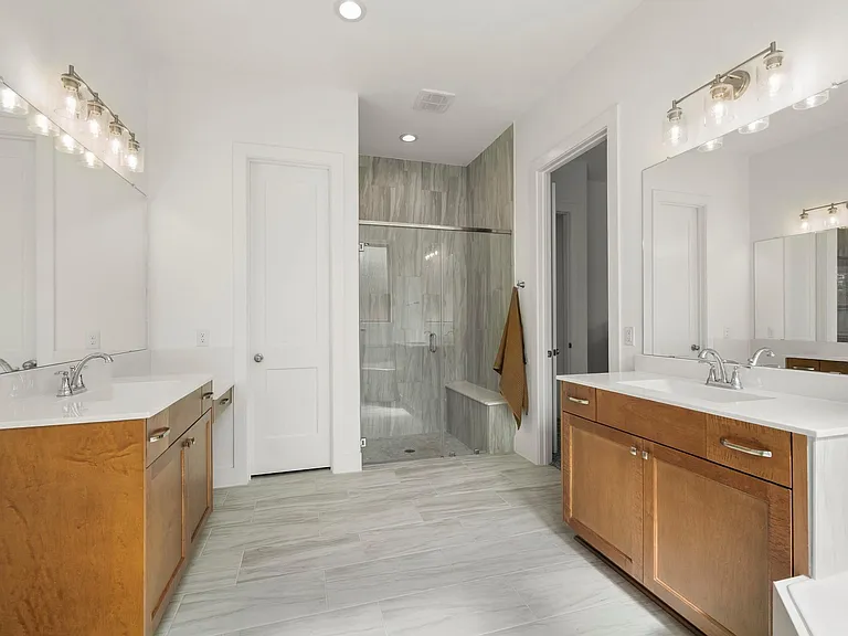 7403 Hanover Ln — Photo 19