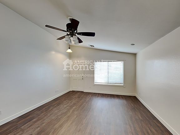 4th image of 11015 E Delta Ave