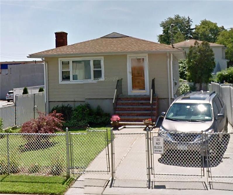 1st image of 246 Reid Ave