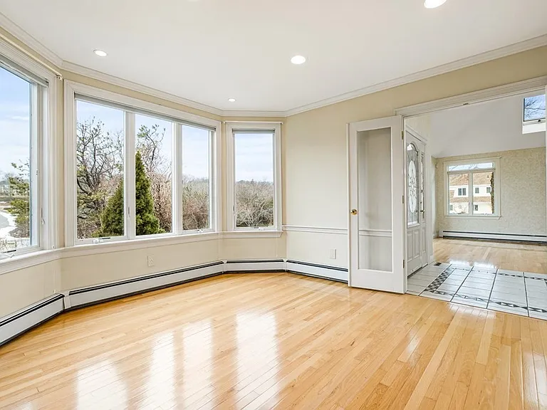 42 Oak Bluff Cir — Photo 12