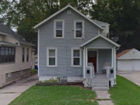 334 S Van Buren St, Green Bay, WI 54301