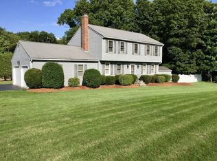 1 Whitney Rd, Hopedale, MA 01747