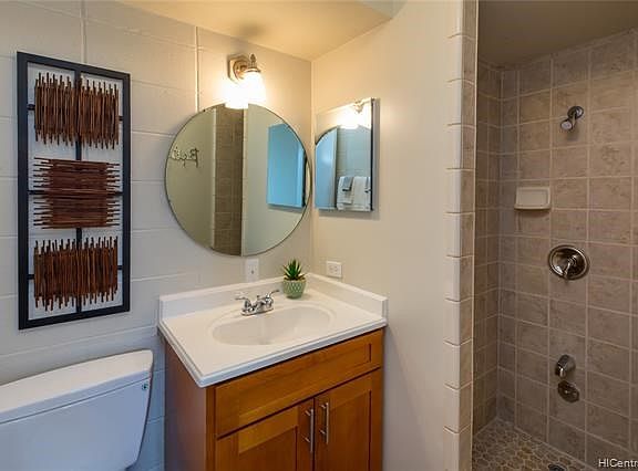 Master bedroom bathroom has been renovated and also has a linen new mirrored medicine closet.