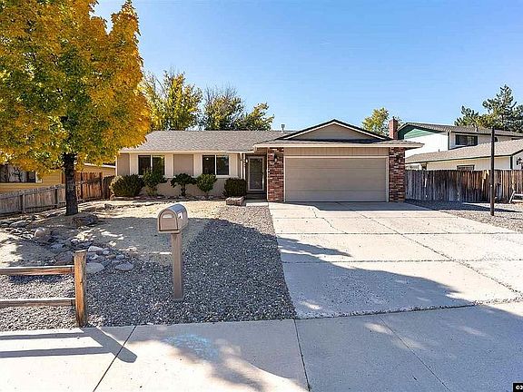 2nd image of 3037 Chollar Cir