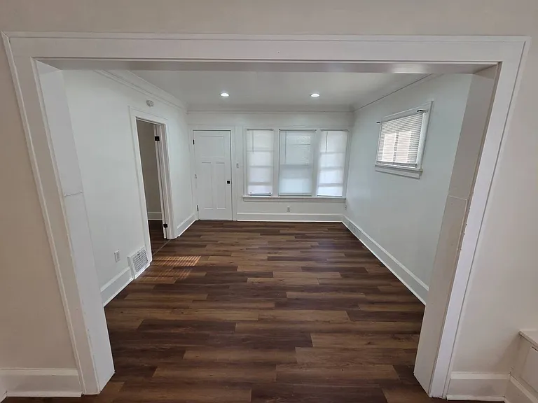 12417 Soika Ave — Photo 8