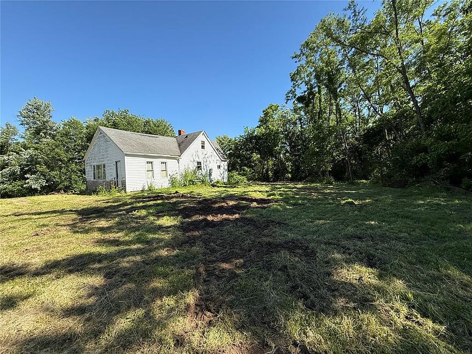 2nd image of 12258 State Road Cc