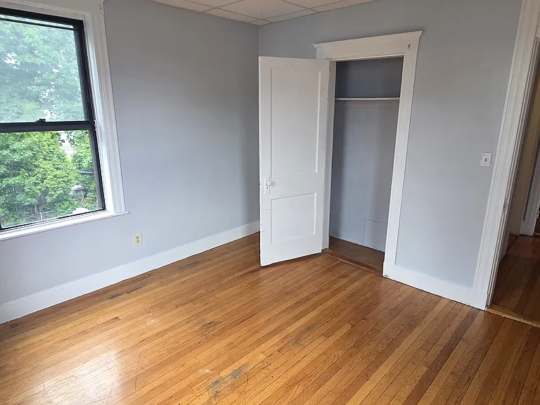 653 Western Ave #8 — Photo 5