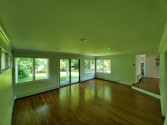 Large family Room off kitchen