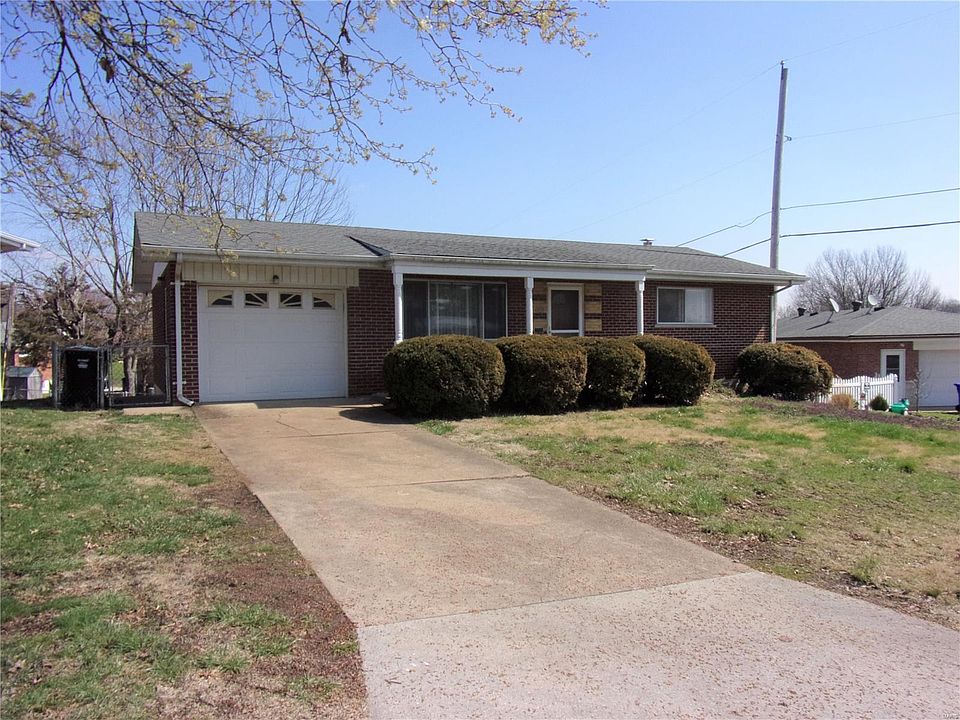 1st image of 409 Earlsfield Ln