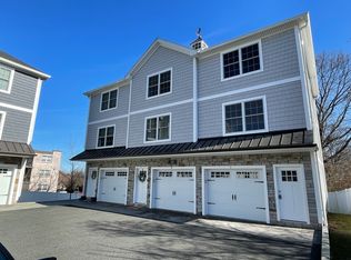 330 Meadowside Rd #C, Milford, CT 06460