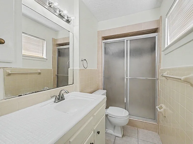9315 Val Verde St — Photo 18