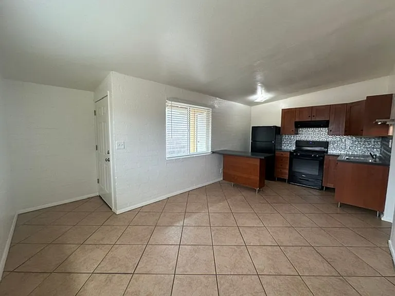 401 W 5th St #508-S-& — Photo 1