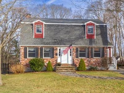 43 Chestnut Rd, Reading, MA, 01867