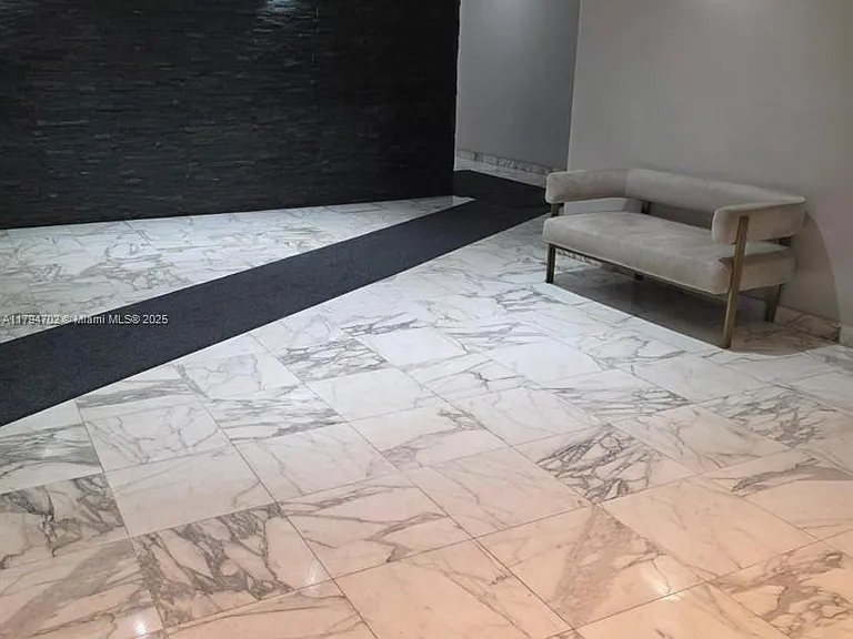 9225 Collins Ave #1409 — Photo 35