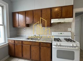 732 S 20th St #2RR, Newark, NJ 07103