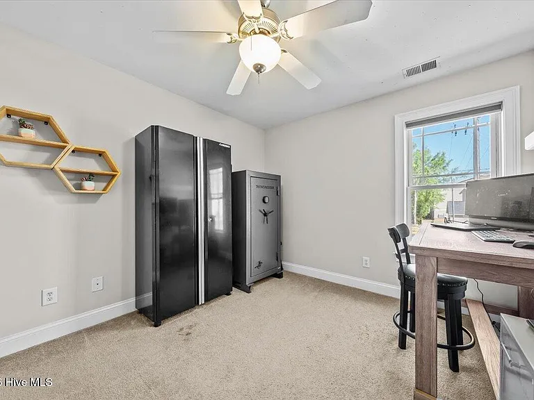 2708 Plum Ridge Rd — Photo 21