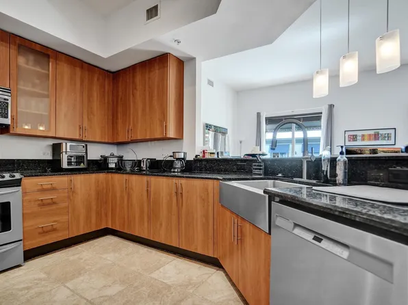 2601 NE 14th Avenue #505, Wilton Manors, FL 33334