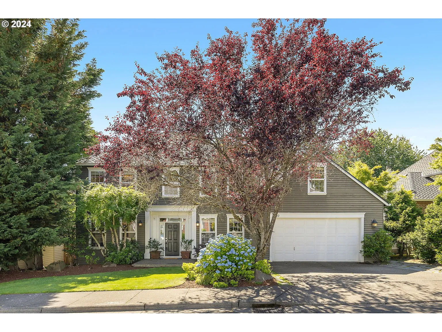 1659 NW Caitlin Ter photo 1