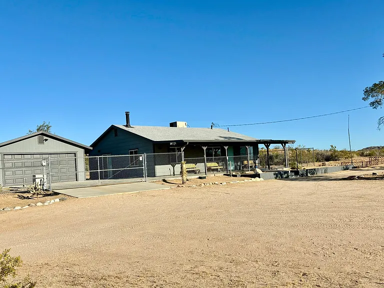 57623 Lone Tree Ln — Photo 6