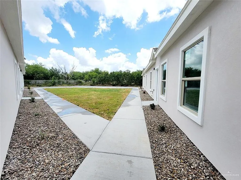 2812 Rosemary Dr #2 — Photo 5