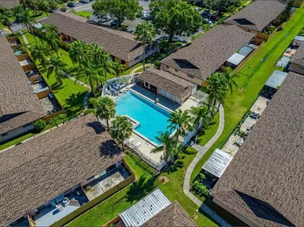 2220 Barbados Ct, Kissimmee, FL 34741