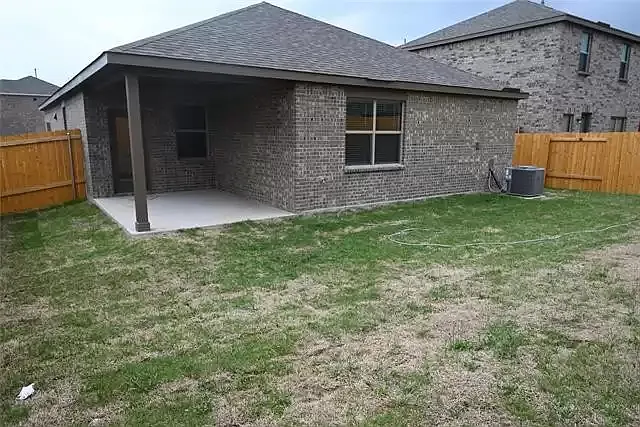 2104 Penaflor Dr — Photo 14
