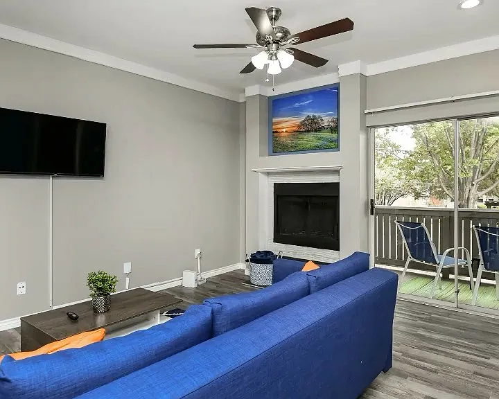 8801 Rodeo Dr — Photo 15