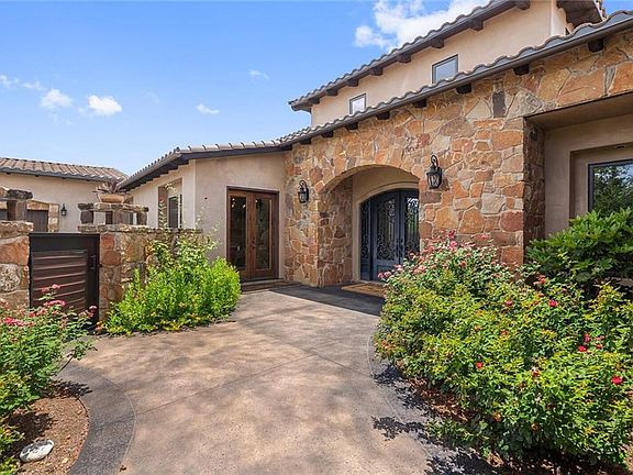 3rd image of 12705 Pistachio Ct