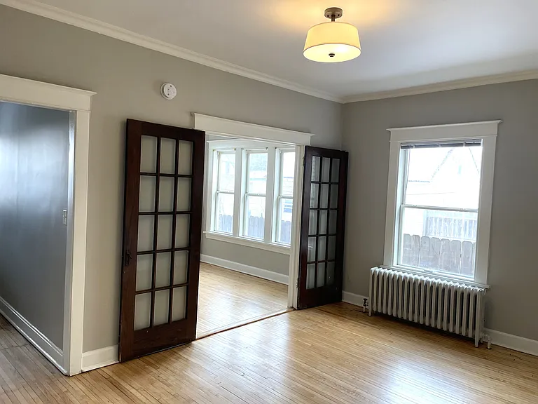 1065 Selby Apartments — Photo 1