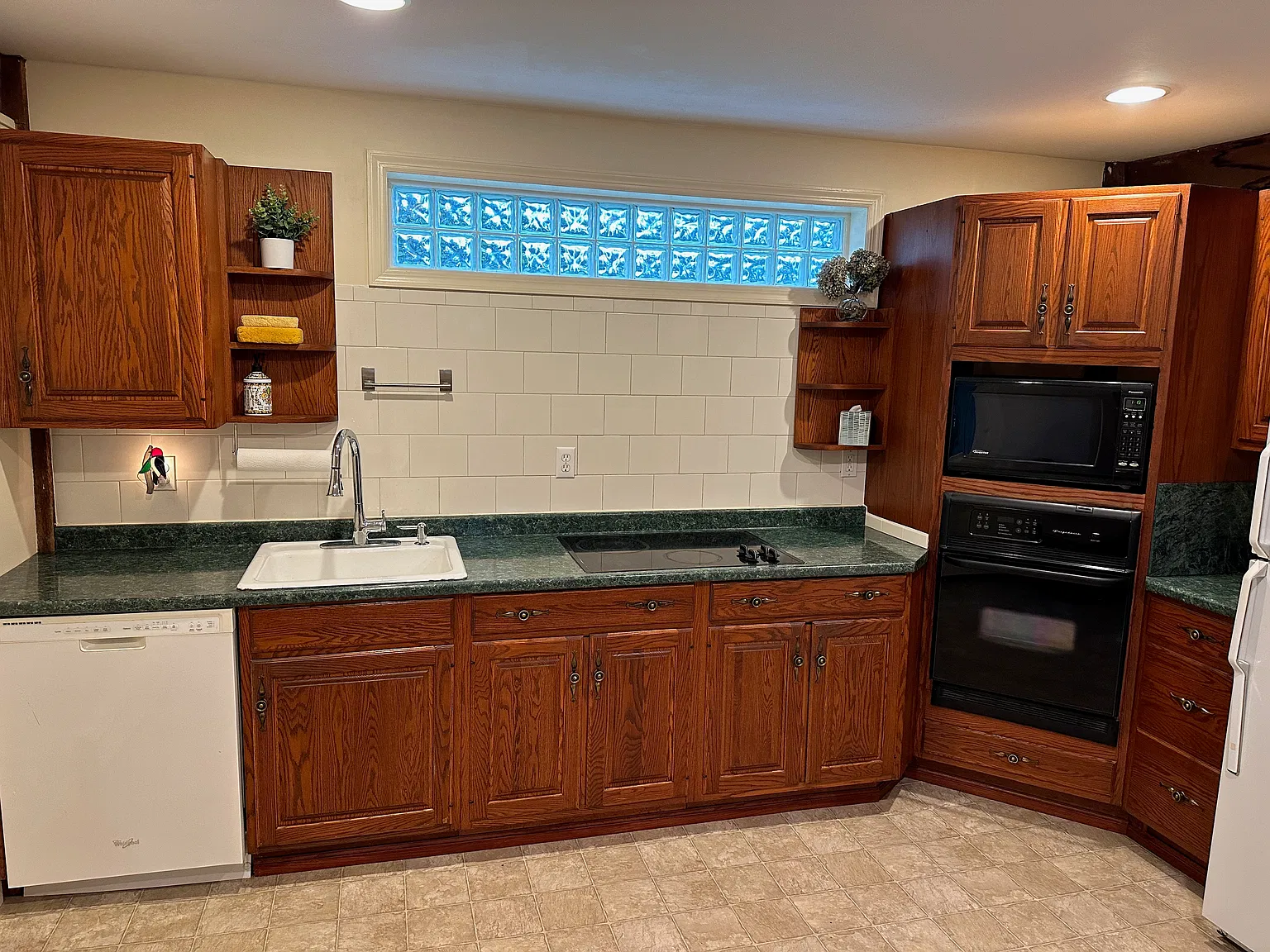 1 bed, 1000 sqft, $2,800 — Photo 2