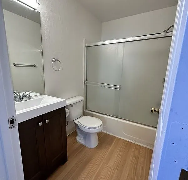607 Kentucky St #B — Photo 1