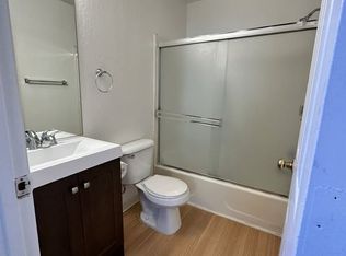 607 Kentucky St #B, Vacaville, CA 95688