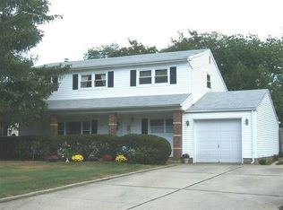 186 Geary Dirve, Middletown, NJ 07748