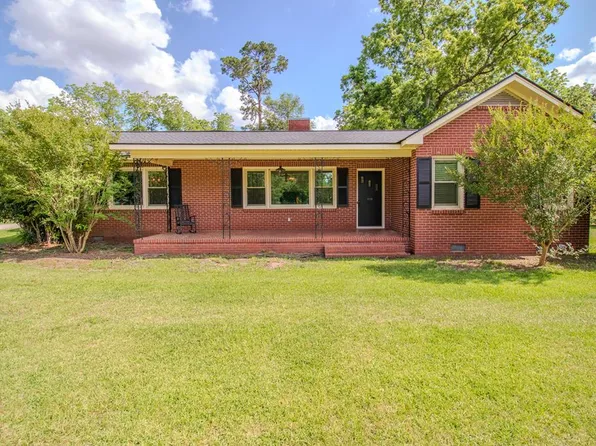 599 Cotton Rd NE, Pelham, GA 31779