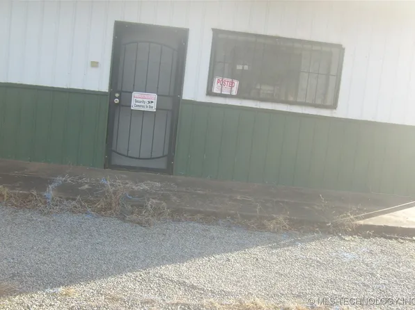 15096 Highway 113 Canadian Shores Hwy N #1, Indianola, OK 74442