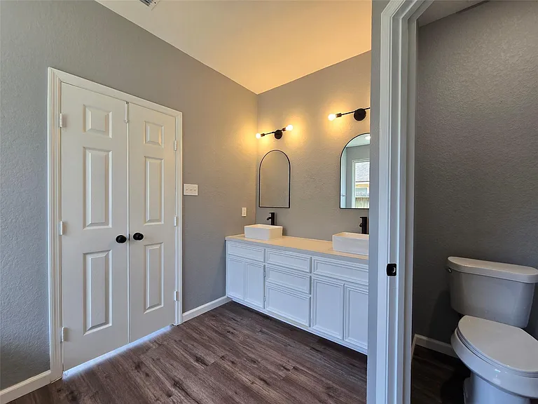 5210 Benton Dr — Photo 11