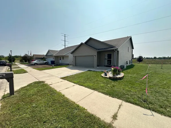 2106 42nd St S, Saint Cloud, MN 56301