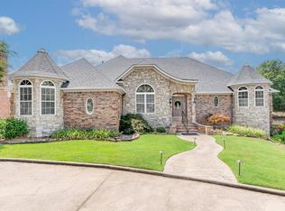 130 Mohawk Dr, Maumelle, AR 72113