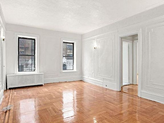 2nd image of 277 Eastern Pkwy