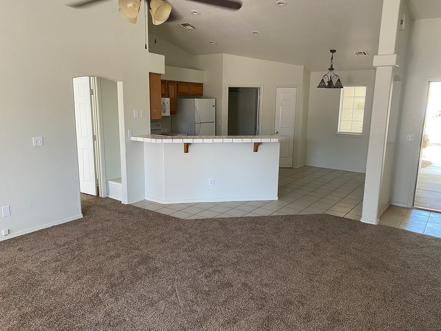 3 bed, 1488 sqft, $1,775 — Photo 3
