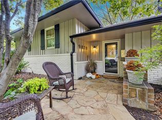 9828 Sagamore Rd, Leawood, KS 66206