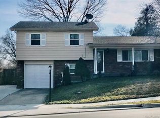 932 Mount Tabor Rd, New Albany, IN 47150