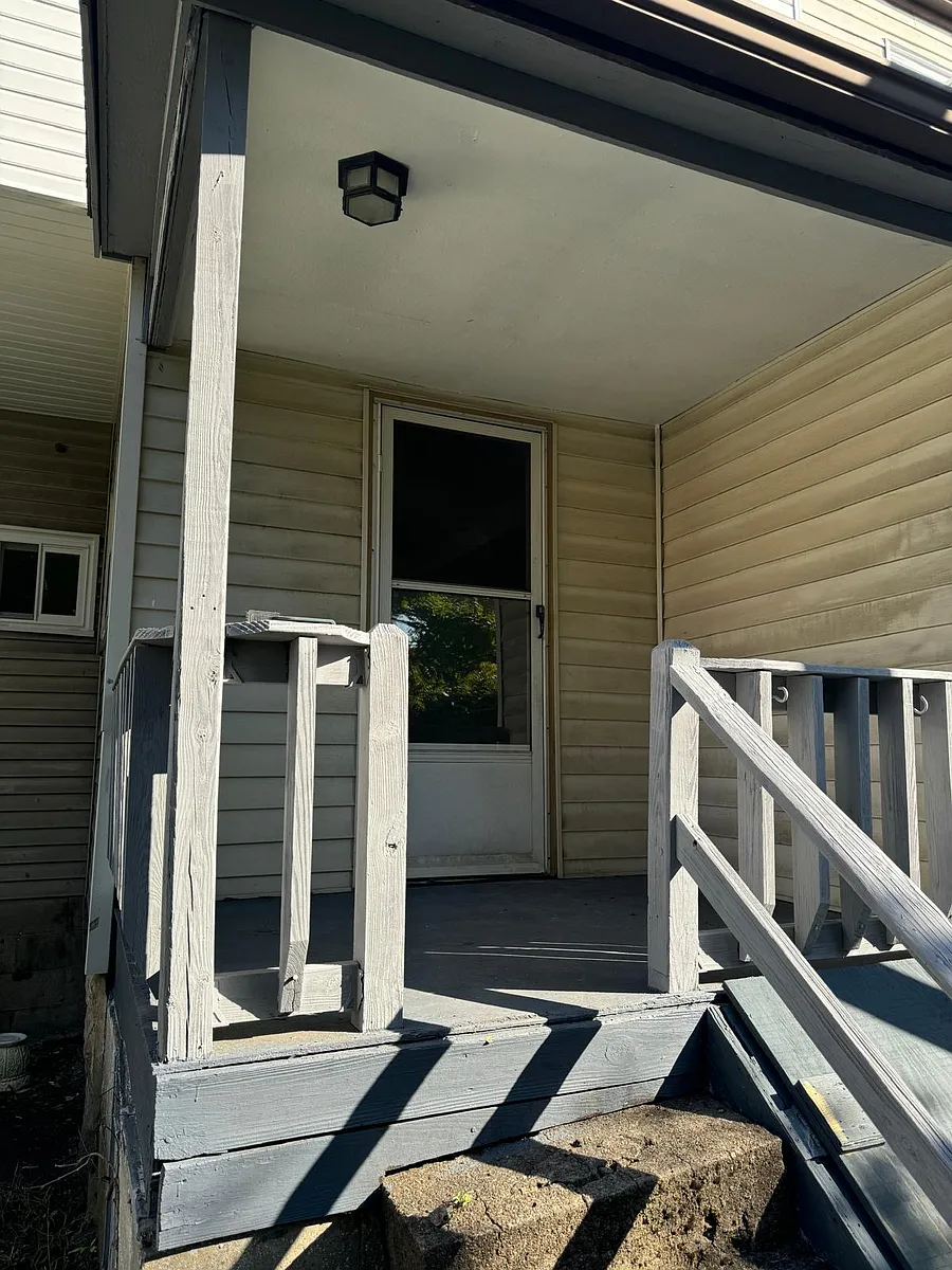 Building Photo - 413 Eleanor St #413