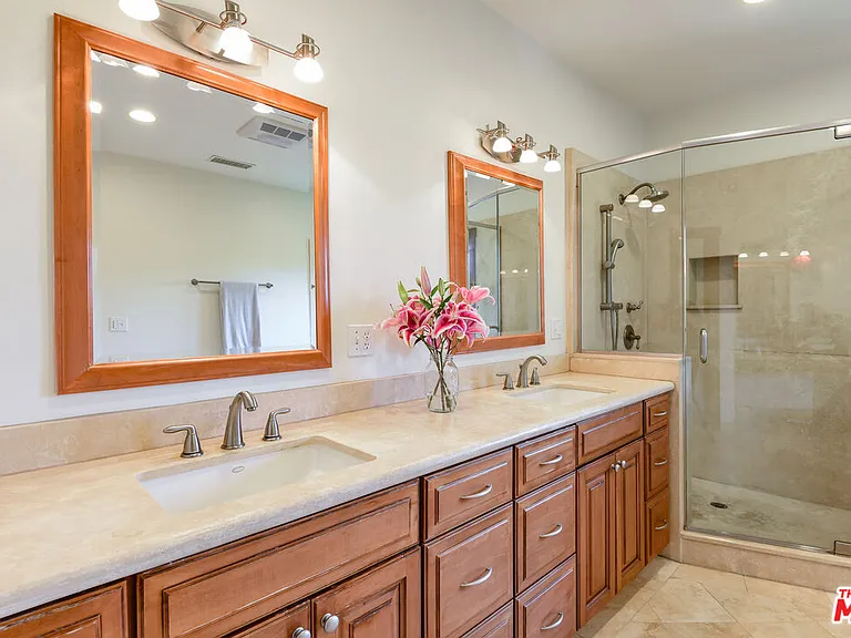 16790 Marquez Ave — Photo 23