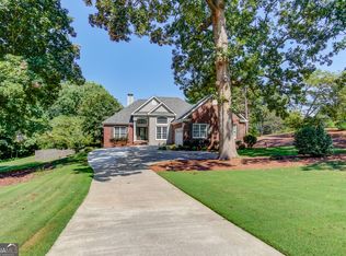 6560 Pond View Ct, Clermont, GA 30527